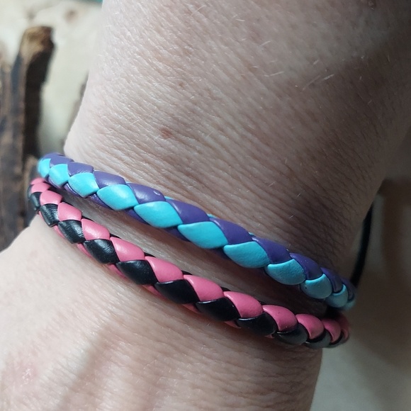 B264 Unisex Rasta Stacking Braided Leather Adjustable Bracelet - Picture 8 of 12